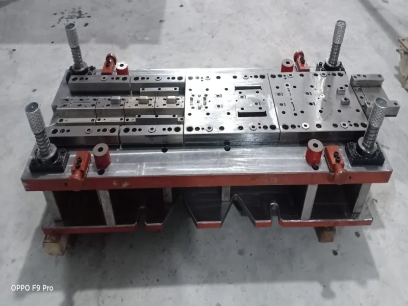 Progressive Die tool